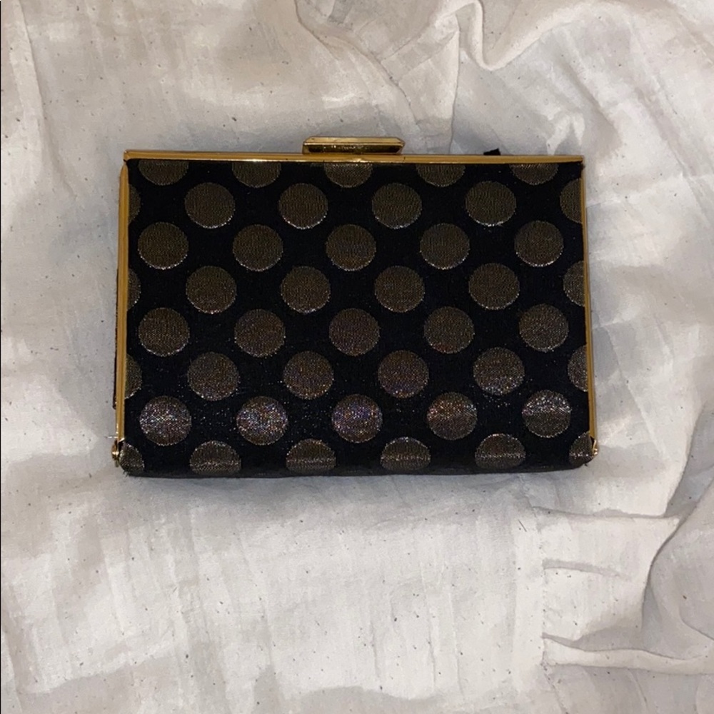 Elegant Oasis Clutch